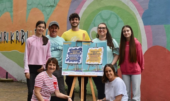 Kirikiño Ikastolak “Euskara Mila Koloretan” aire zabaleko lehen pintura lehiaketa antolatu du Ibilaldian