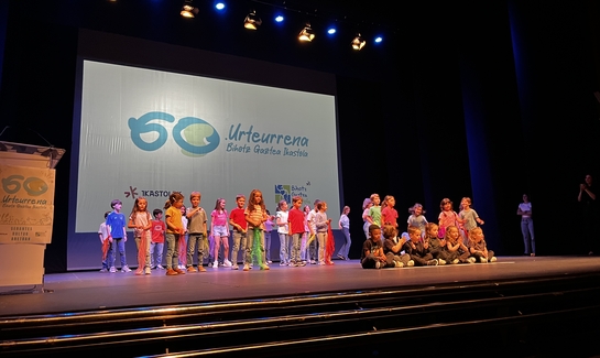 SANTURTZIKO IKASTOLAK 60 URTE