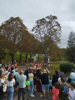 Kirikiño Ikastolak 2025eko irailaren 28an antolatutako IBILKROSAren argazkia 