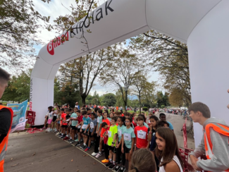 Kirikiño Ikastolak 2025eko irailaren 28an antolatutako IBILKROSAren argazkia 